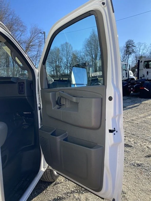Used 2024 White Chevrolet Work Van image 24