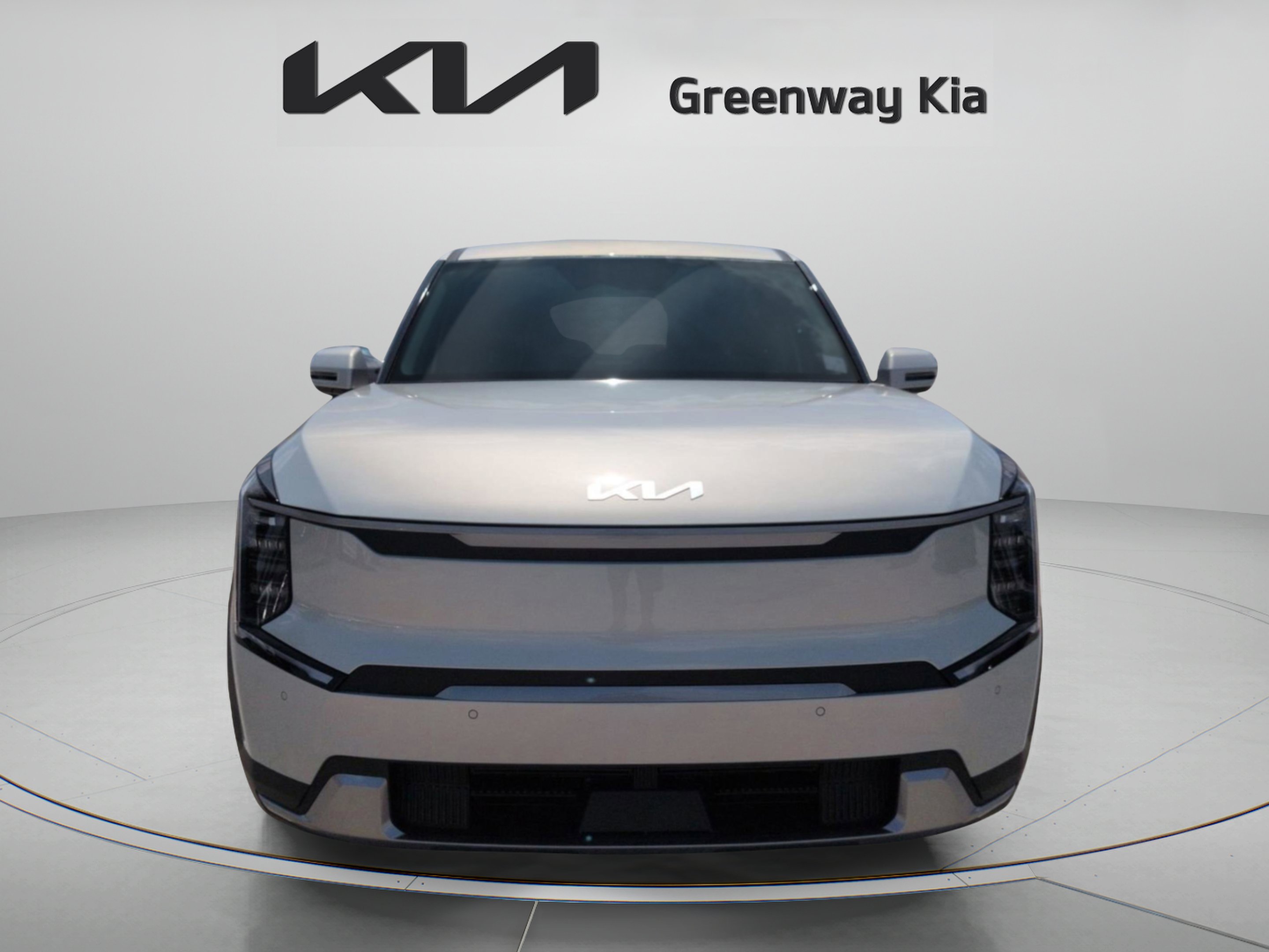 New 2026 Ivory Silver Kia Light Long Range image 3
