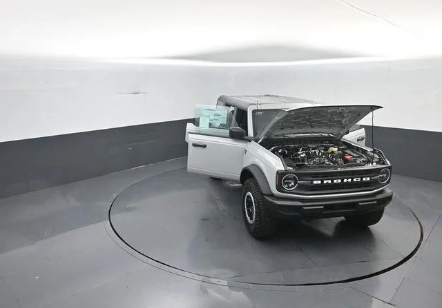 New 2026 Avalanche Gray Ford Base image 37