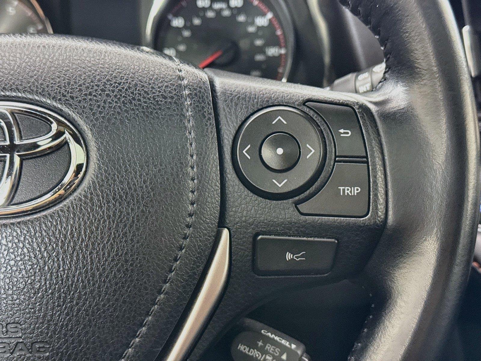 Used 2017 Magnetic Gray Metallic Toyota SE image 18