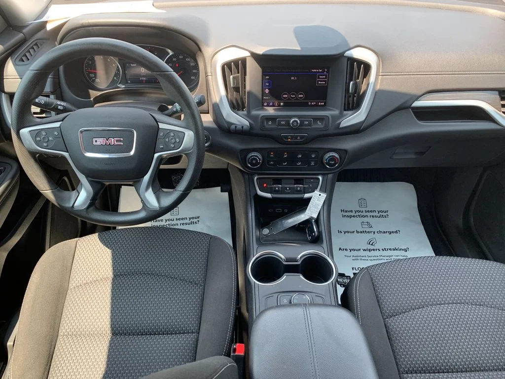 Used 2024 Silver GMC SLE image 16