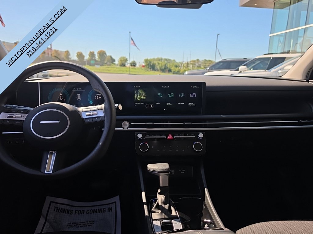 Used 2026 White Hyundai SEL image 27