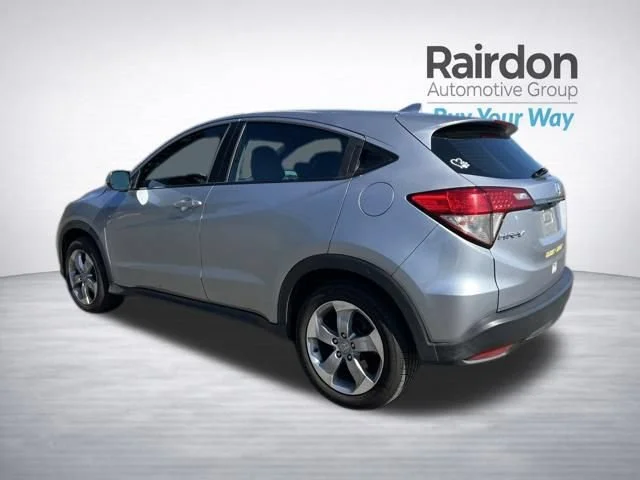 Used 2021 Lunar Silver Metallic Honda LX image 5