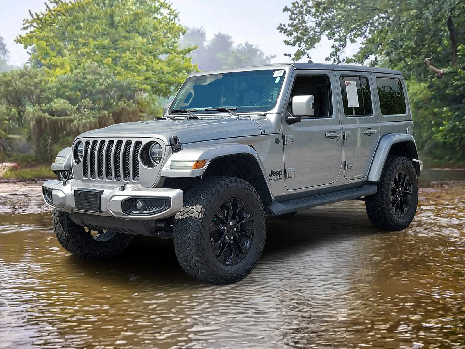 Used 2021 Billet Silver Metallic Clear Coat Jeep High Altitude image 2