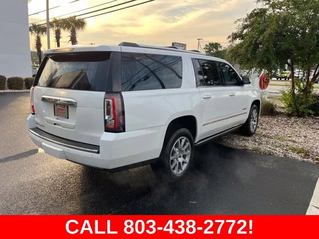 Used 2018 White GMC Denali image 2