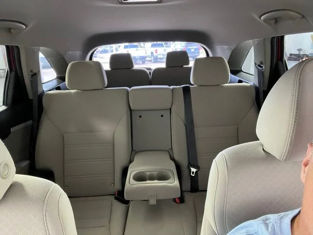 Used 2018 Red Kia LX image 26