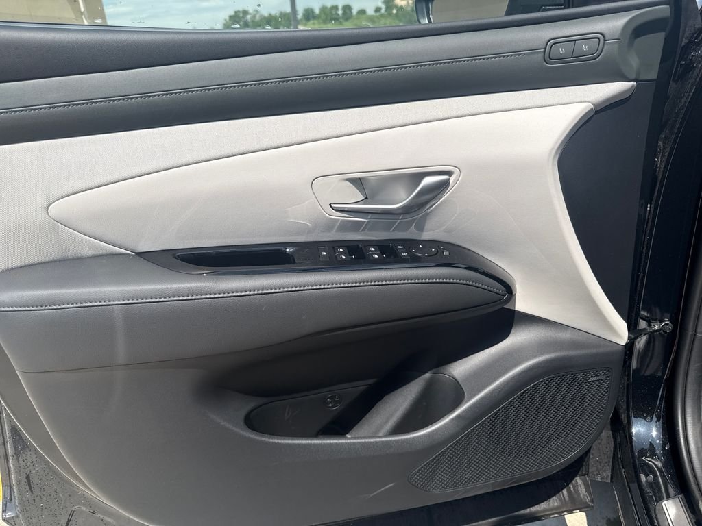 2026 Hyundai Tucson Limited - Photo 10