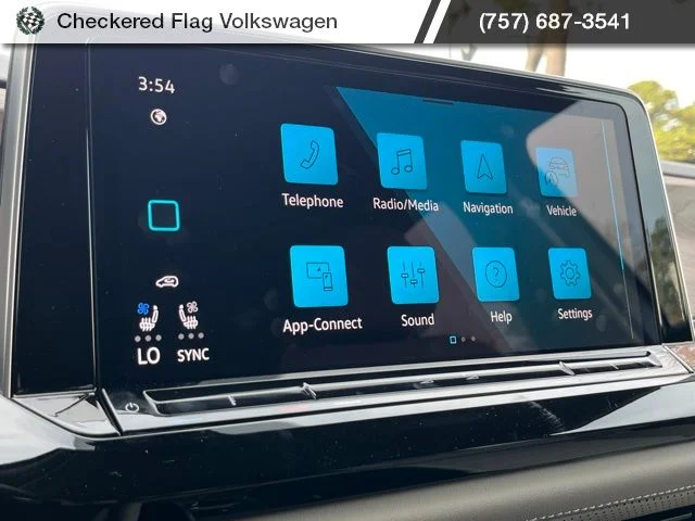 New 2026 Silver Volkswagen 2.0T SE w/Technology image 38