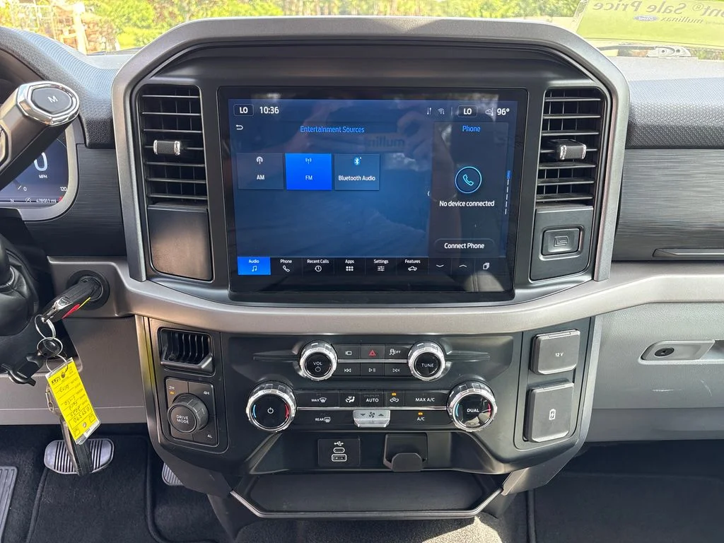 Certified Used 2025 Gray Ford XLT image 29