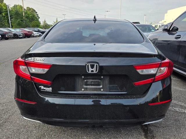 Used 2022 Black Honda EX-L image 4