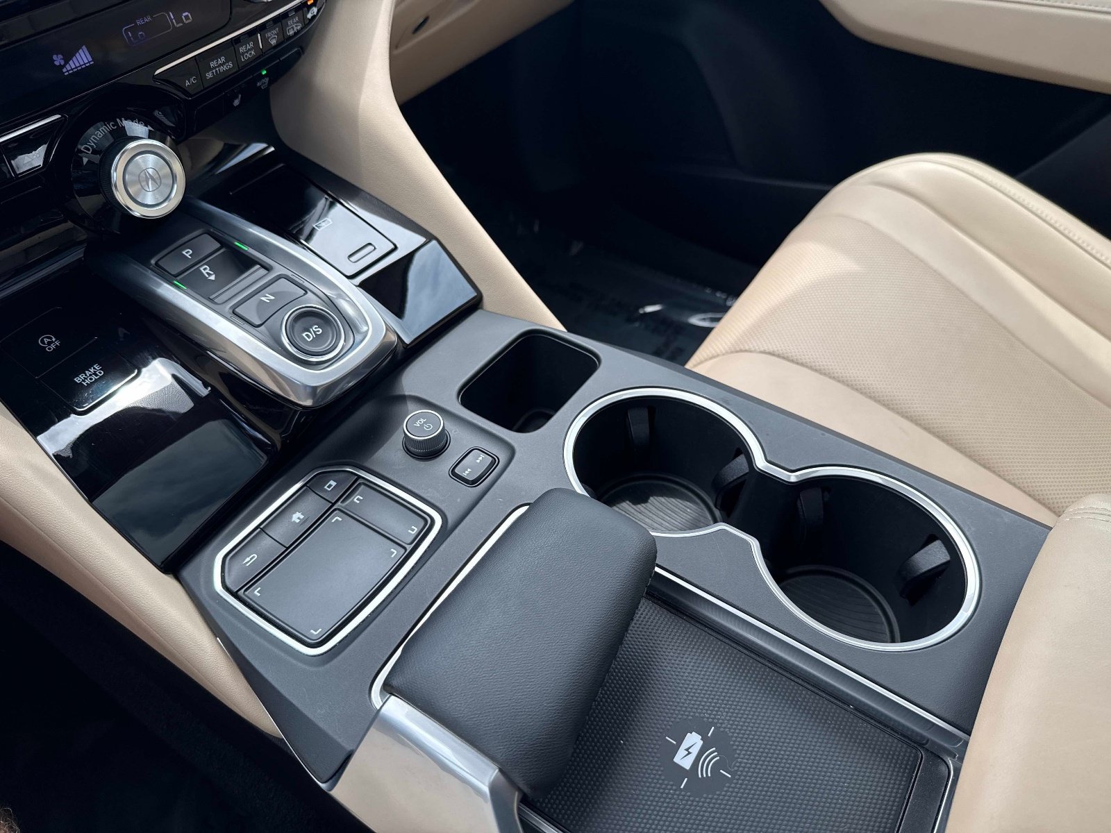 Used 2023 Majestic Black Pearl Acura w/Technology Package image 27