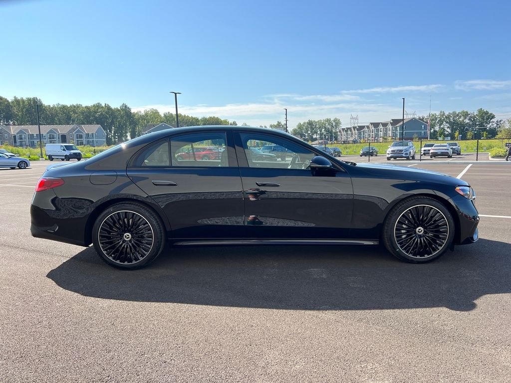 New 2027 Obsidian Black Metallic Mercedes-Benz E 450 image 9