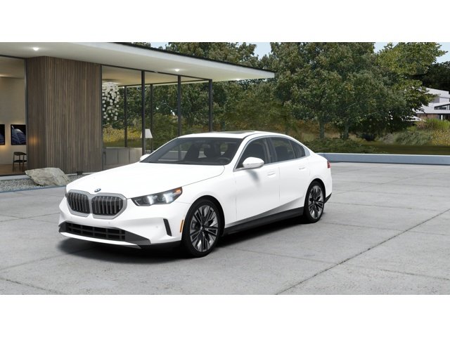 Used 2025 Alpine White BMW 530i xDrive image 1