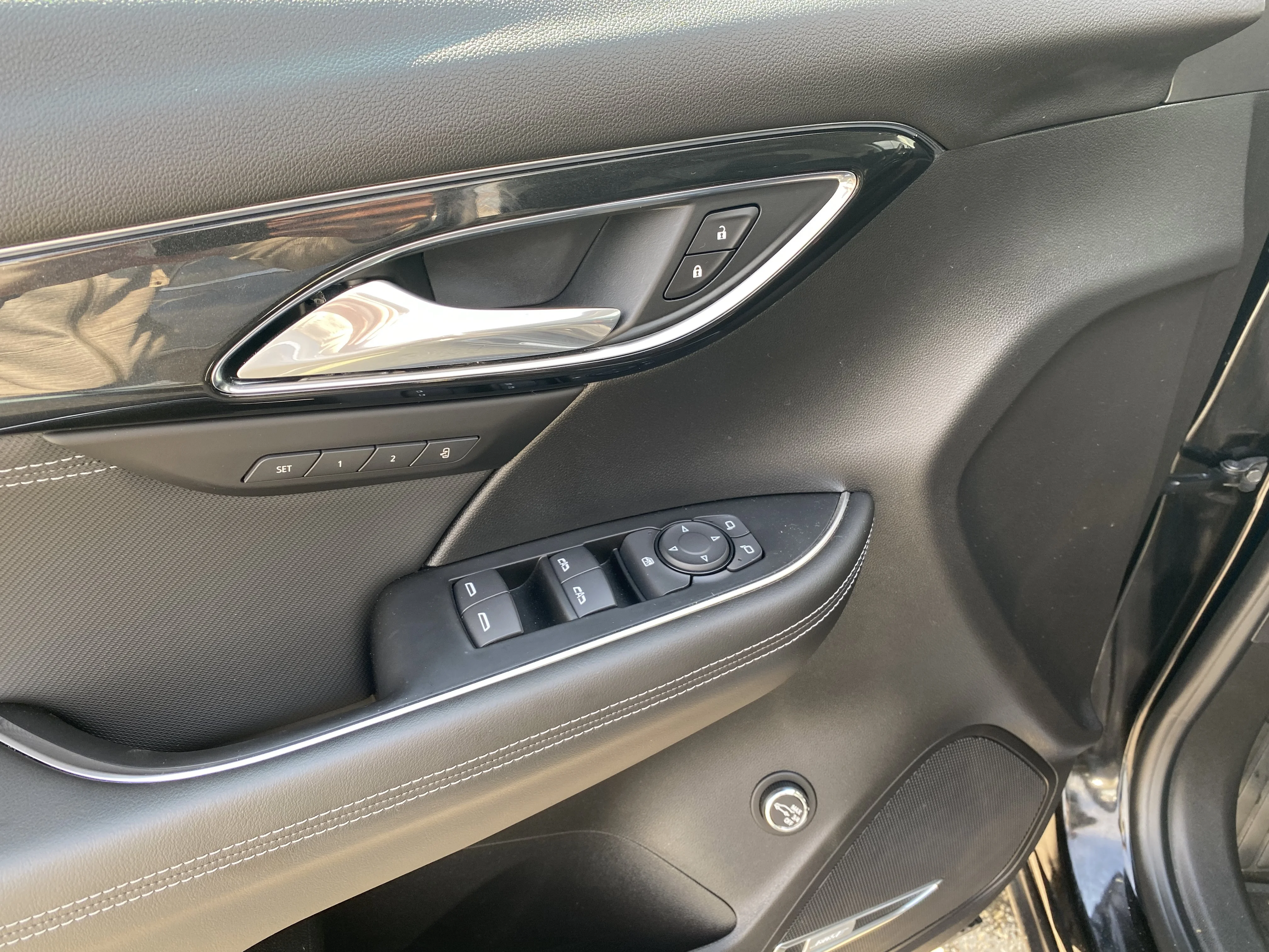 New 2026 EBONY TWILIGHT METALLIC Buick Preferred image 26