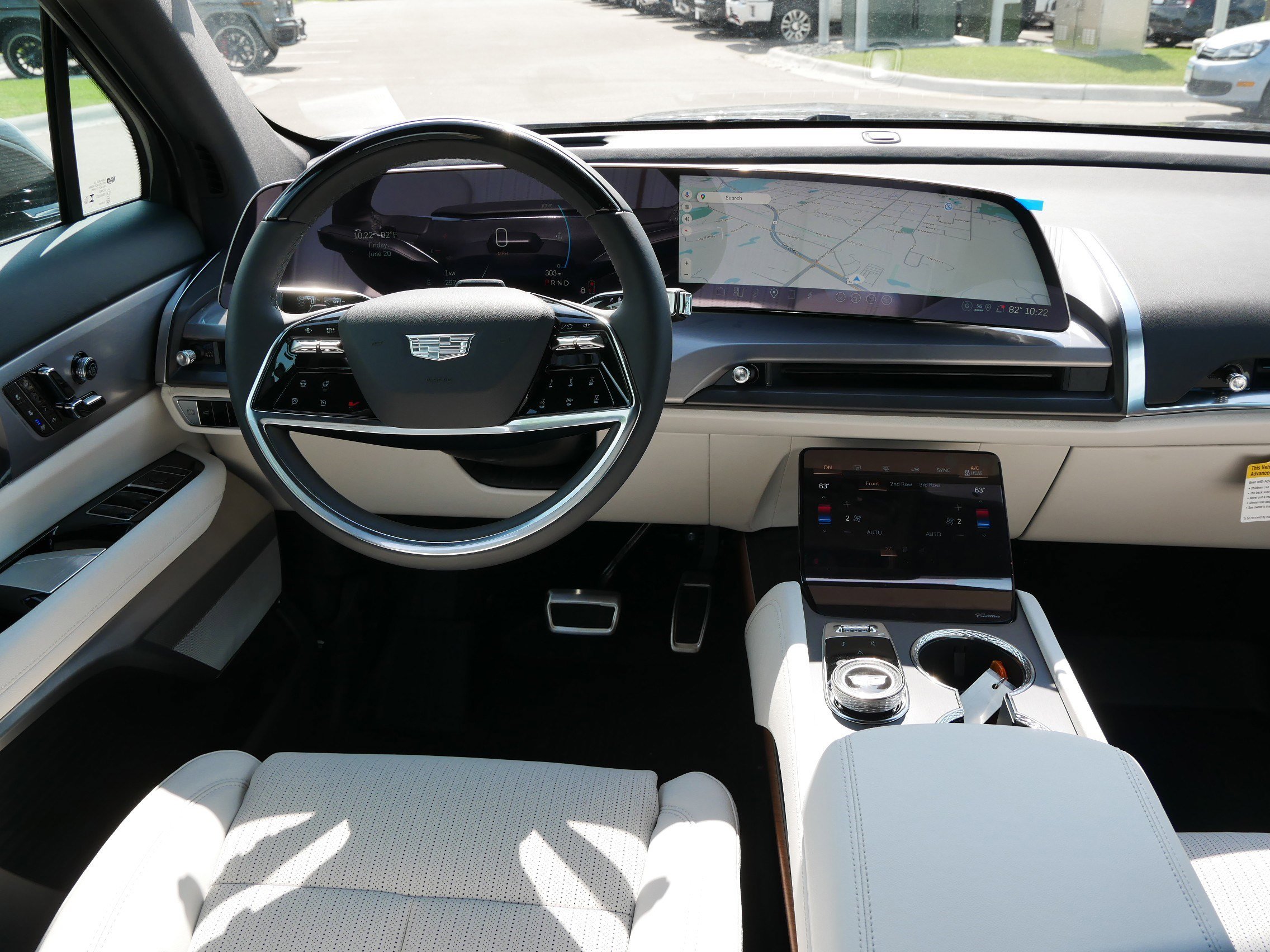 2026 Cadillac VISTIQ Luxury - Photo 8