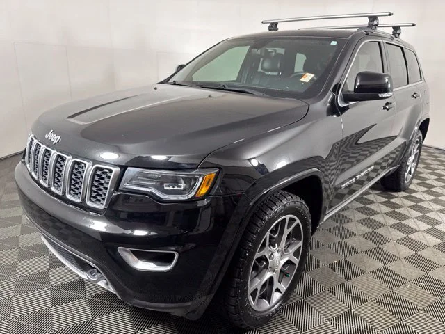 Certified Used 2018 Diamond Black Jeep Limited image 8