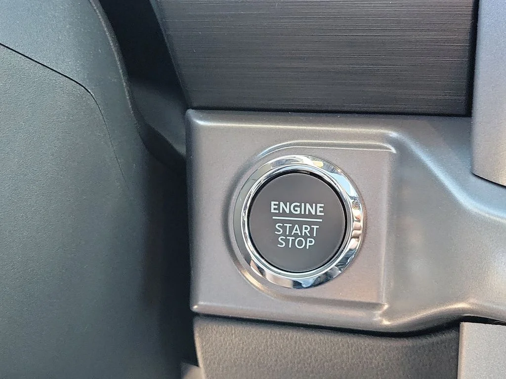 New 2026 Carbonized Gray Metallic Ford XLT image 28