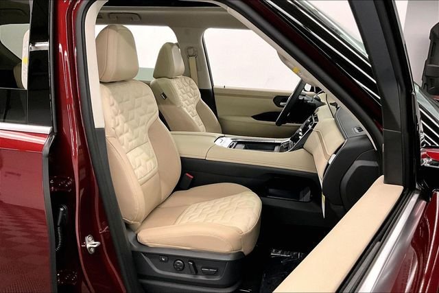 New 2026 Coulis Red Pearl/Super Black Nissan Platinum Reserve image 42