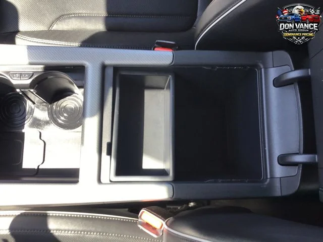 Used 2024 Silver Hyundai SEL image 25