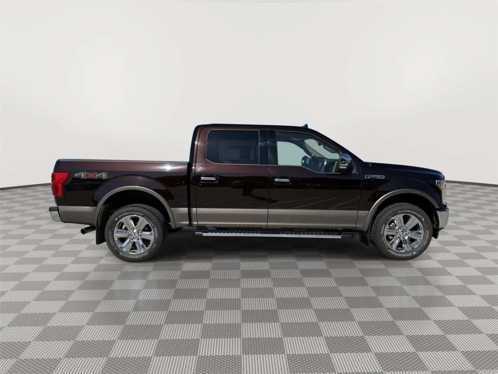 Used 2019 Magma Red/Stone Gray Ford LARIAT image 6