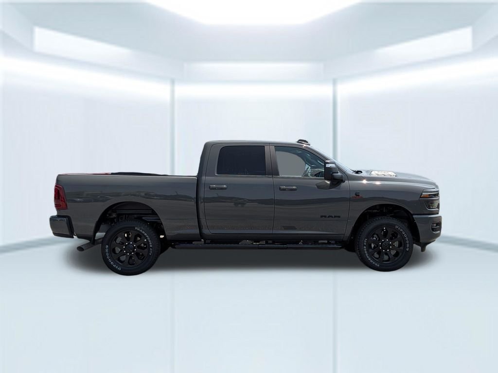 New 2026 Ceramic Gray Clear-Coat Exterior Paint RAM Laramie image 7