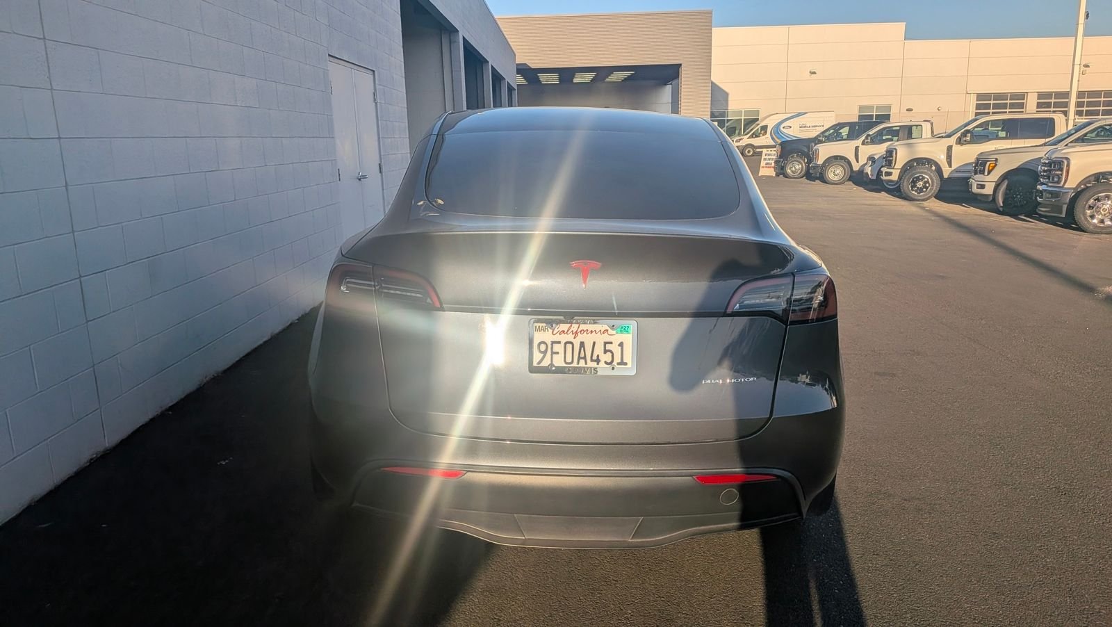 Used 2023  Tesla Long Range image 5