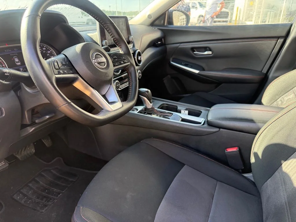 Used 2025 Black Nissan SR image 3