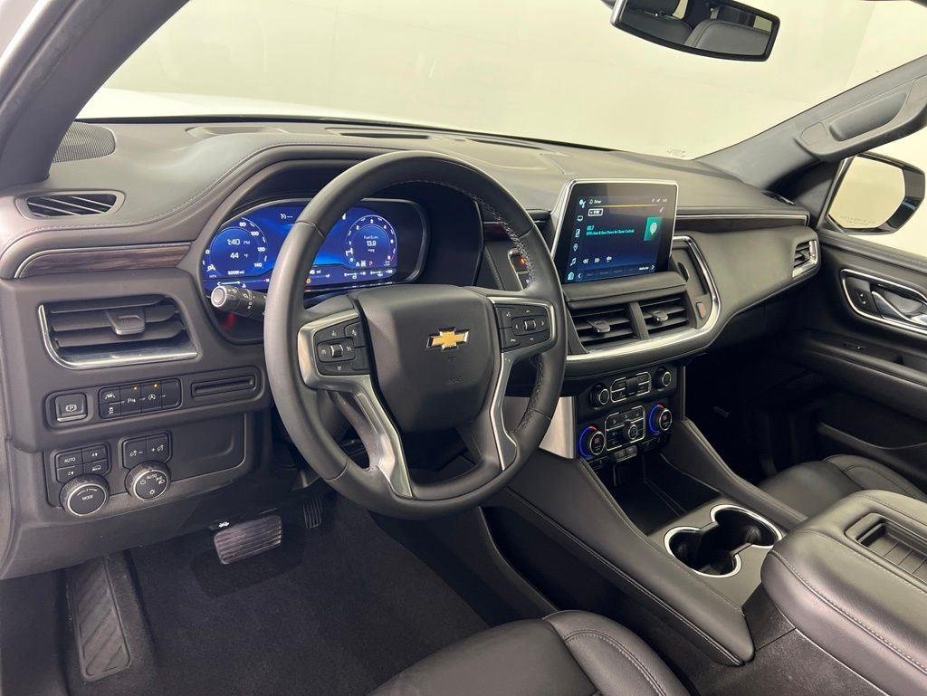 Used 2023 Summit White Chevrolet LT image 4