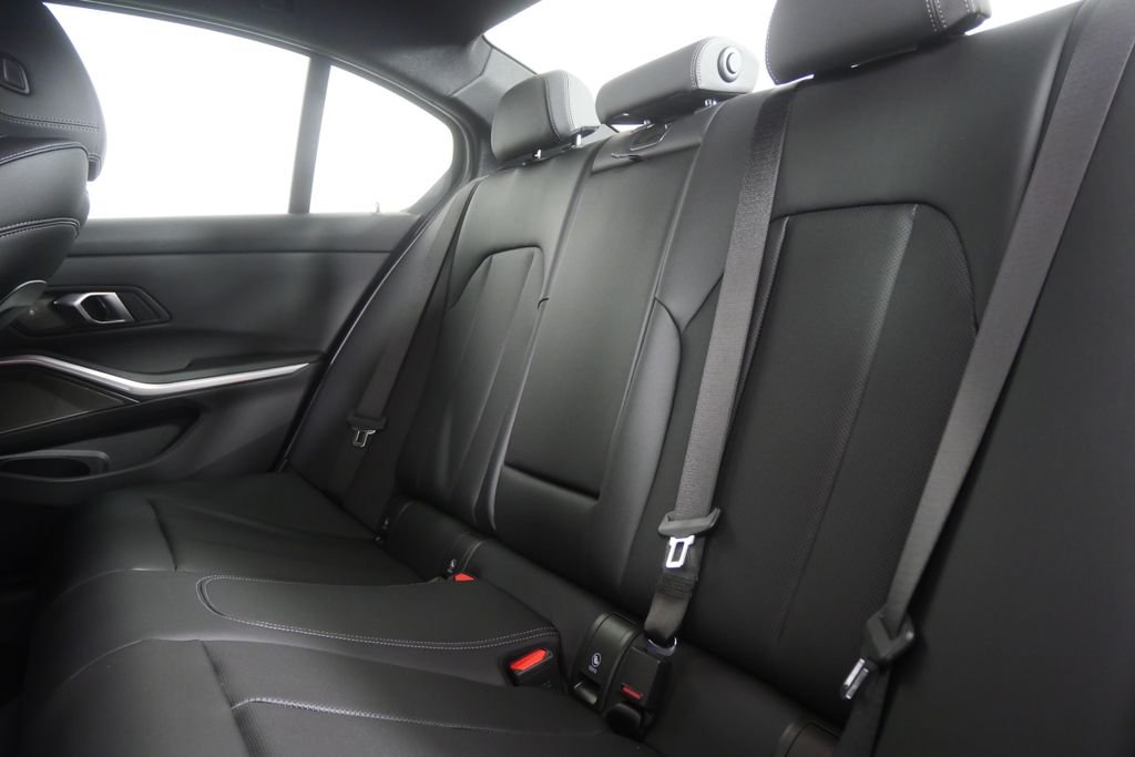 New 2026 Black Sapphire Metallic BMW 330i image 14