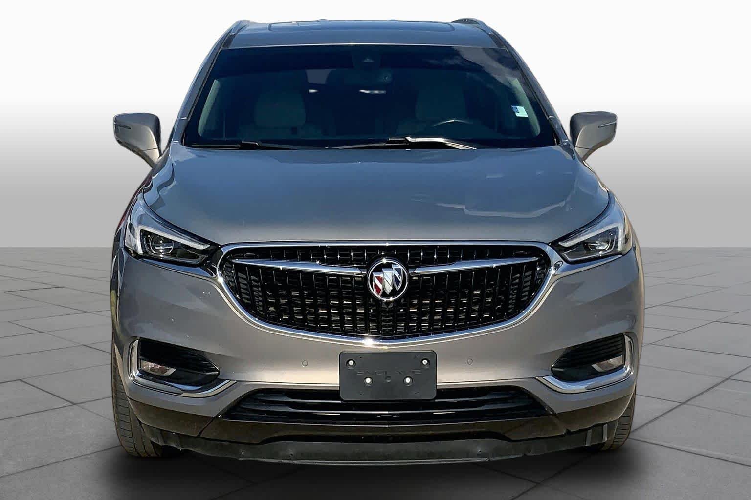 Used 2019 Pepperdust Metallic Buick Premium image 4