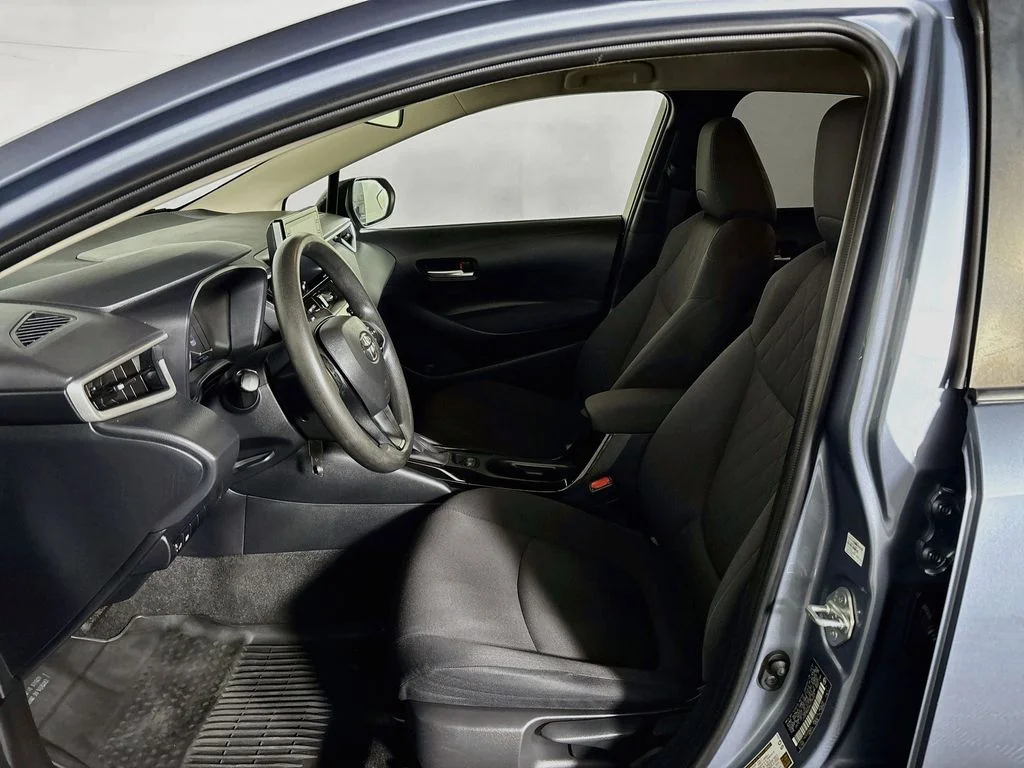 Used 2021 Gray Toyota LE image 11
