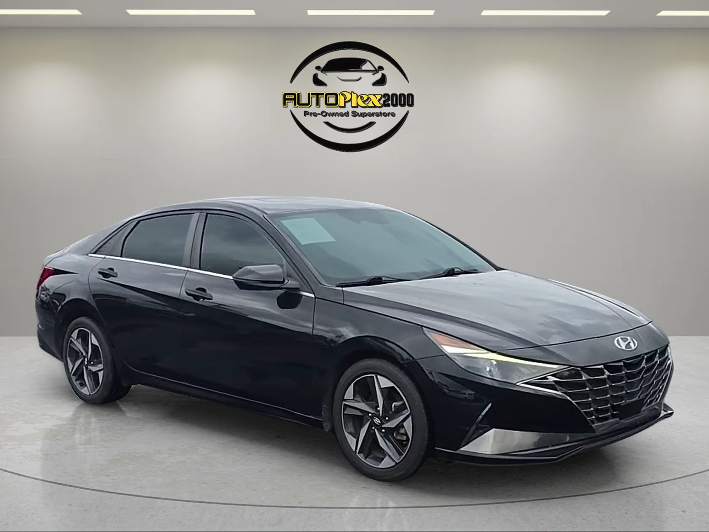 Used 2021 Black Hyundai SEL image 1