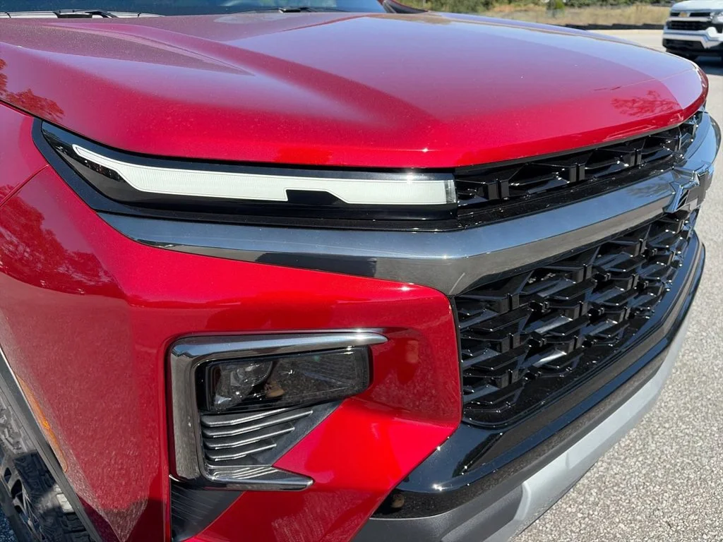 New 2027 Radiant Red Tintcoat Chevrolet Z71 image 7