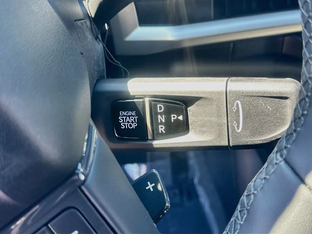 New 2027 Ebony Black Kia LX image 17