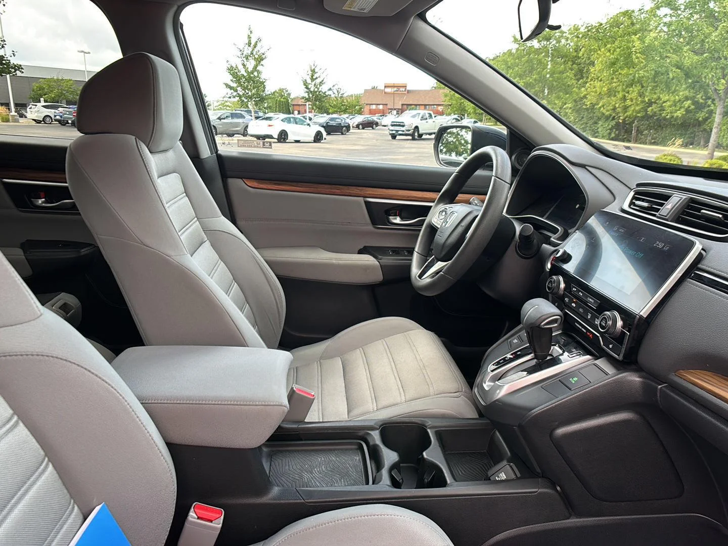 Used 2018 Obsidian Blue Pearl Honda EX image 19