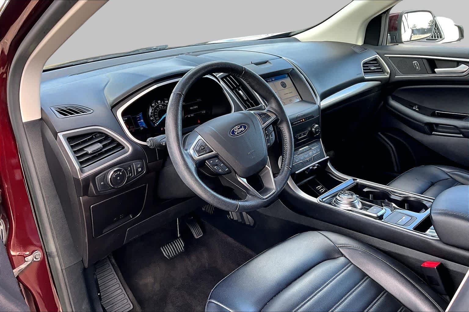 Used 2019 Burgundy Velvet Metallic Tinted Clearcoat Ford SEL image 18