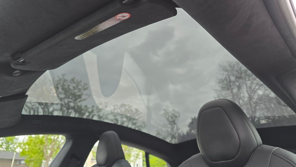 Used 2023 Stealth Gray Tesla  image 23