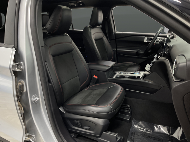 2023 Ford Explorer ST-LINE - Photo 31