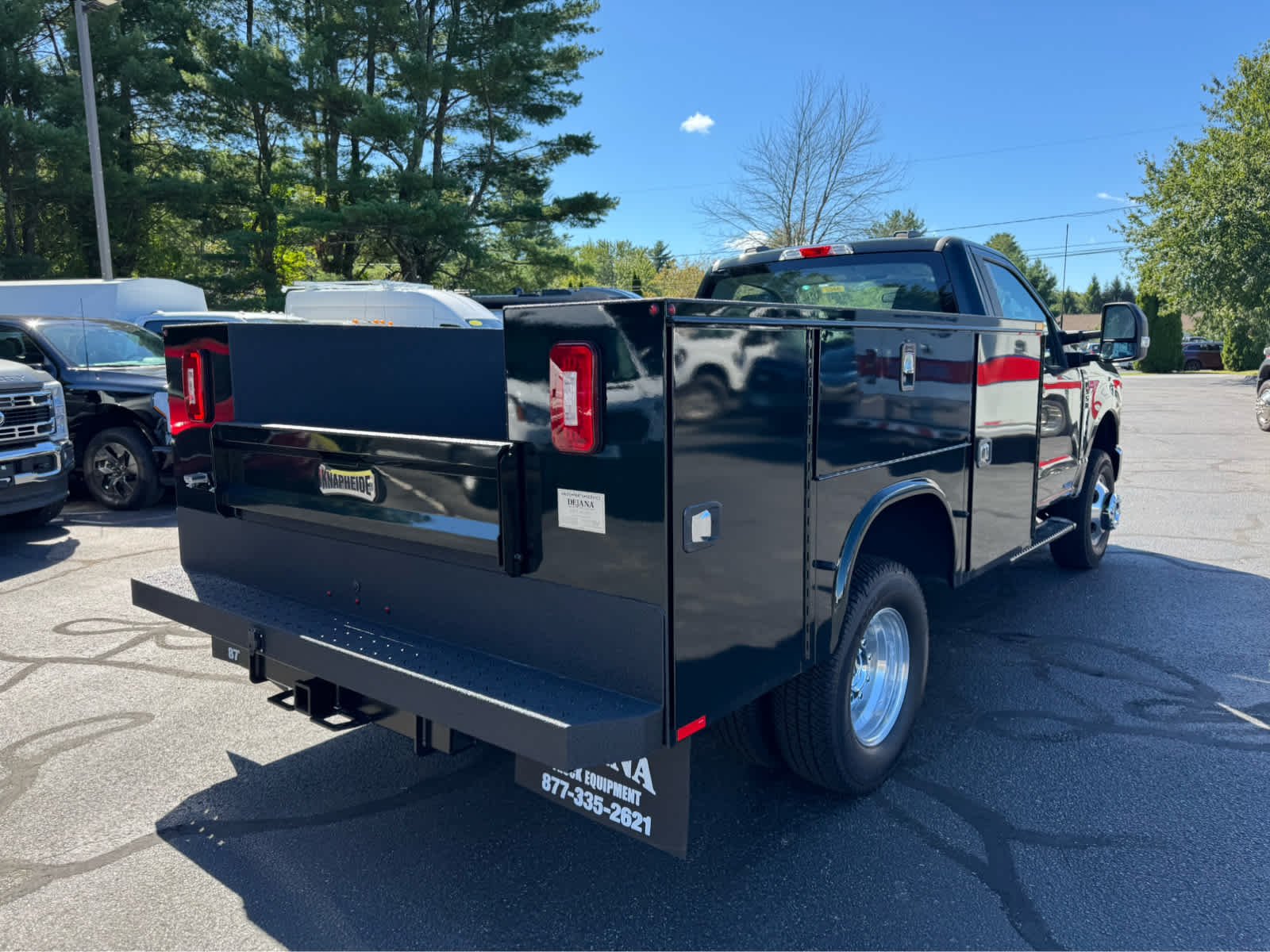 2025 Ford F-350 Super Duty Chassis Cab XL - Photo 7