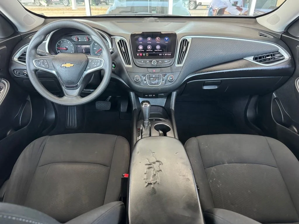 Used 2019 SUMMIT WHITE Chevrolet LS image 20