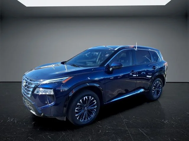Used 2024 Blue Nissan Platinum image 7