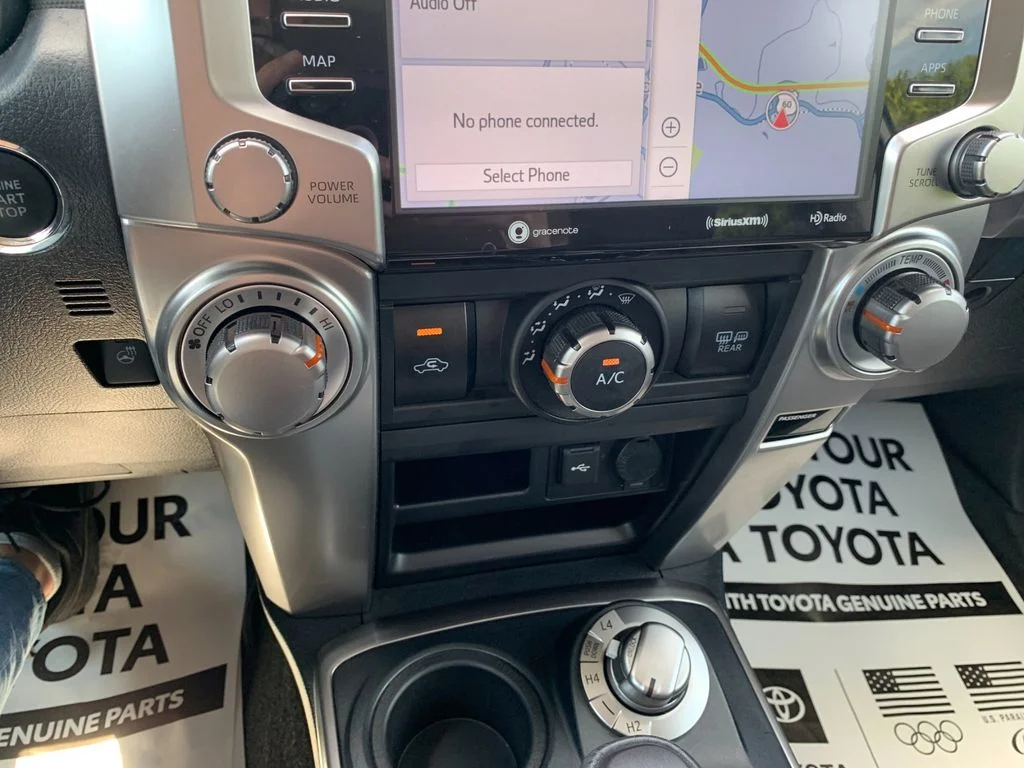 Used 2023 White Toyota SR5 Premium image 22