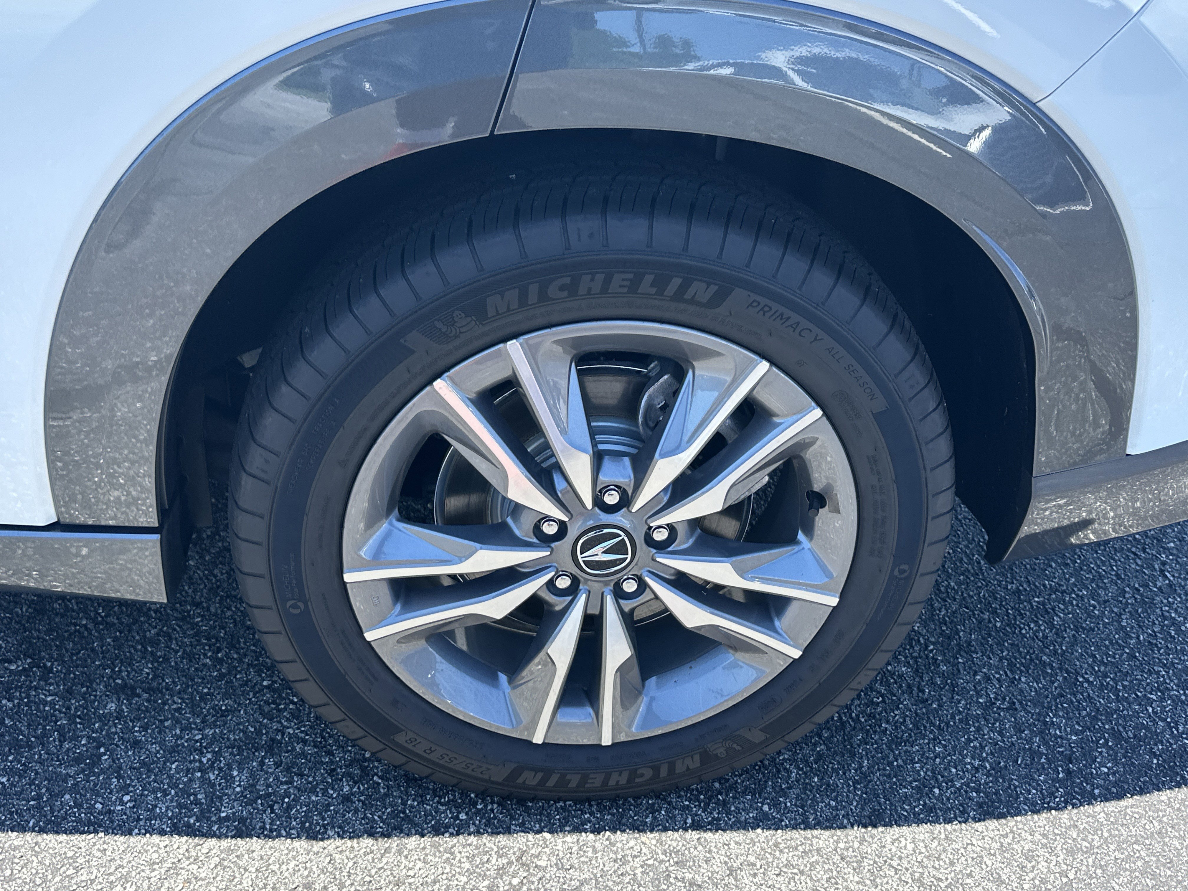 Used 2025 Platinum White Pearl Acura Base image 23