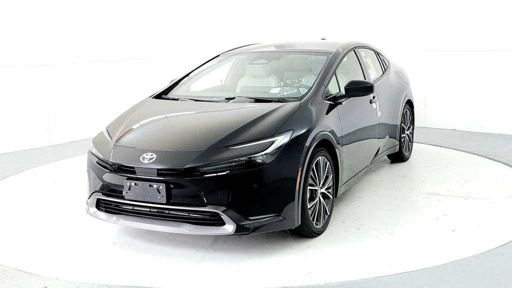 New 2027 Toyota Prius XLE 5D Hatchback in Woburn #17096S | Woburn