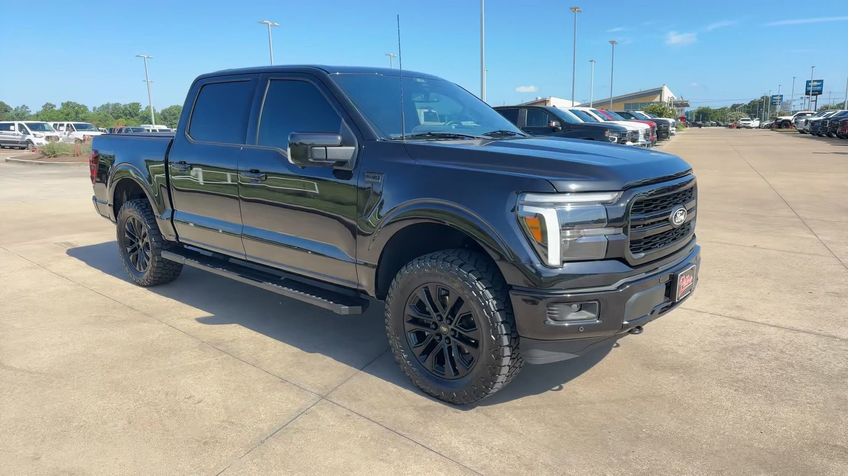Used 2025 Black Metallic Ford LARIAT image 3