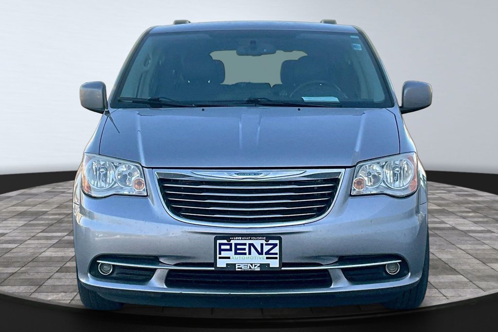 Used 2013 Chrysler Town & Country Touring with VIN 2C4RC1BG1DR604263 for sale in Rochester, MN
