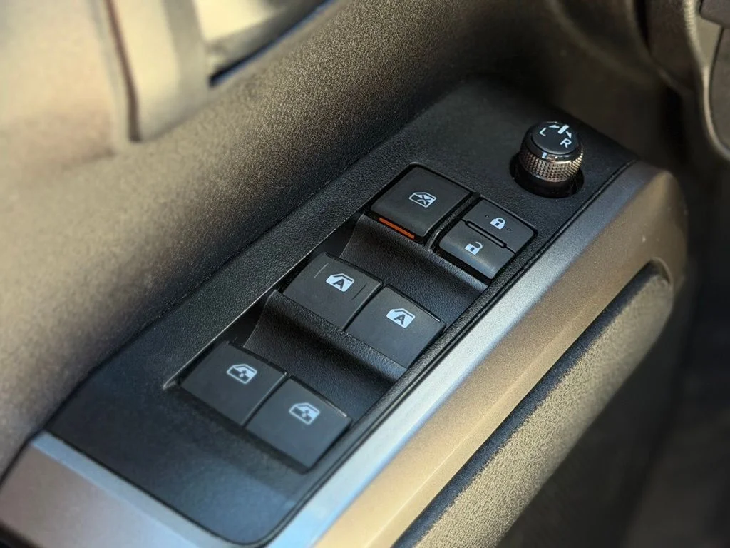 Used 2023 Blue Toyota SR5 image 19