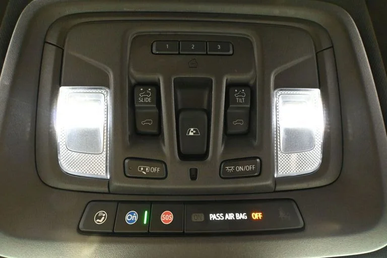 Used 2023 Black Chevrolet High Country image 29