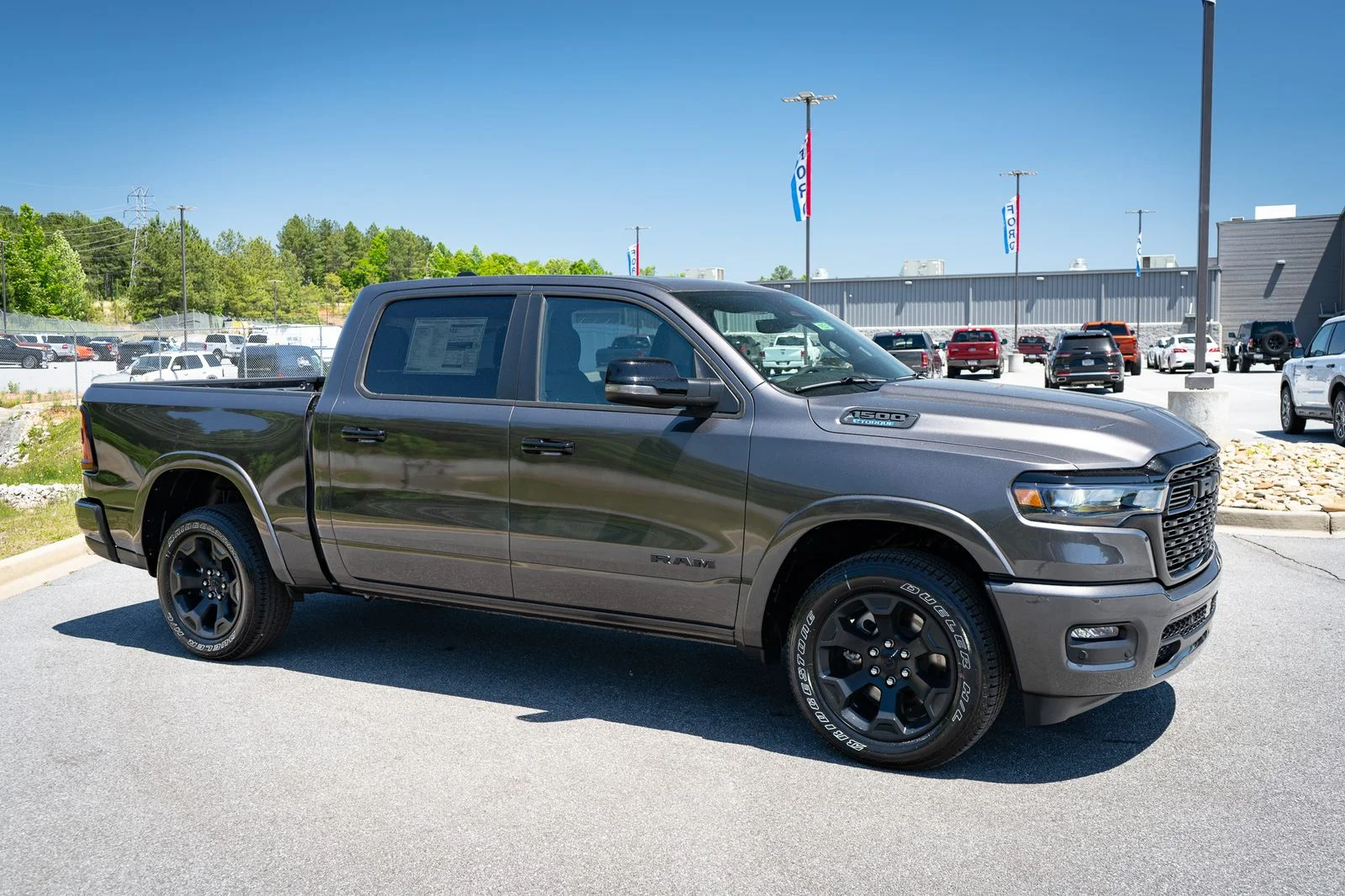 New 2026 Granite Crystal Metallic Clearcoat RAM Big Horn/Lone Star image 12