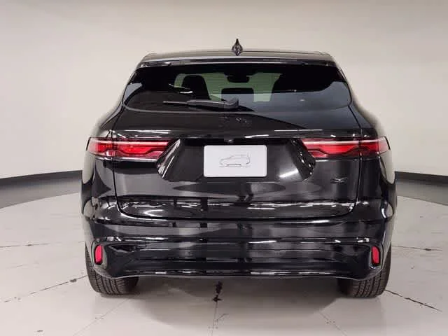 2026 Jaguar F-Pace R-Dynamic S - Photo 10